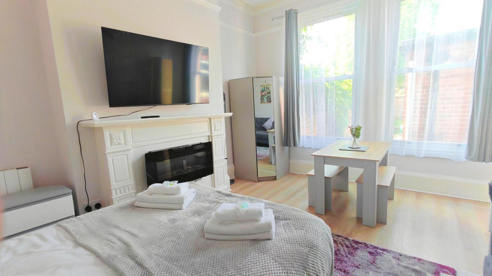 Stylish York Studio Luaran gambar